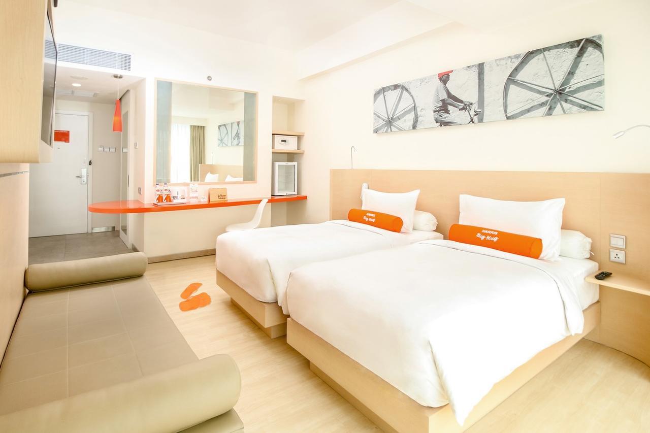 Harris Hotel Sentraland Semarang Exteriör bild